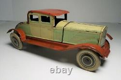 1930's TIN LITHO TOY CAR WELLS WIND UP VINTAGE COUPE TINPLATE