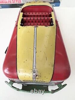 1940's VINTAGE WYANDOTTE SPORTSMAN COUPE WIND UP PRESSED STEEL TOY CAR LOOK
