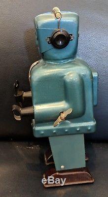 1950's Tin Toy Windup Ratchet Robot Zoomer Family Wind Up Vintage TN Nomura