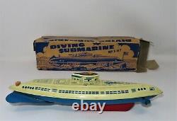 1950's Wind up Tin Toy Diving Wolverine Submarine No. S-87 Made in the USA