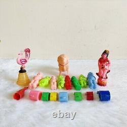 1950s Vintage Plastic Multi Type Toys 19 Pcs. Decorative Collectibles Toy113