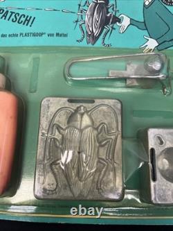 1967 Mattel Plastigoop GERMAN squirting Cockroach Factory Sealed Unpunched Card