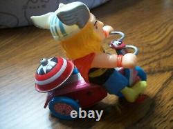 1968 Louis Marx Marvel Superhero Thor Wind Up Tricycle (extremely Rare)