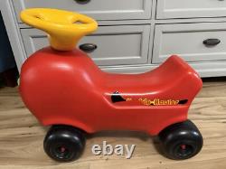 1970's Herbie Hauler Peanut AMF INCORPORATED Red Plastic Riding Toy Scooter Rare