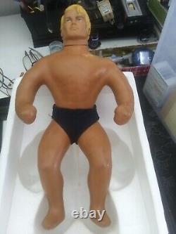 1976 STRETCH ARMSTRONG. ORIGINAL SYRUP. No dents, perfect condition for age