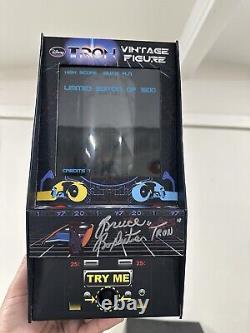 2010 Comic Con Vintage Tron Figured