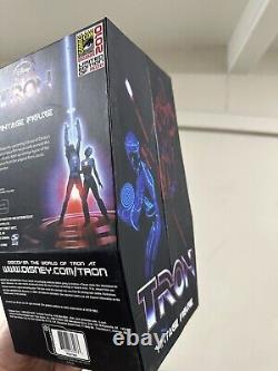 2010 Comic Con Vintage Tron Figured