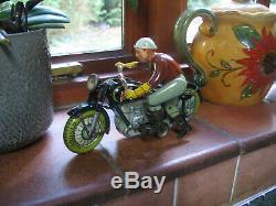 ARNOLD MAC 700 MOTORCYCLE VINTAGE TIN TOY 1948 GERMANY TINPLATE wind up works