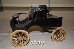 Acme Tin Toy 1901 Oldsmobile Wind Up Tin Toy Horseless Carriage Original Paint