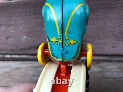 Antique ARNOLD Wind Up Tin Monkey on Gyro Wheel US ZONE GERMANY w Key Works