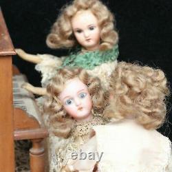Antique Dolls Adorable Bisque Automation Doll Musical Box1900s Poupée ancien