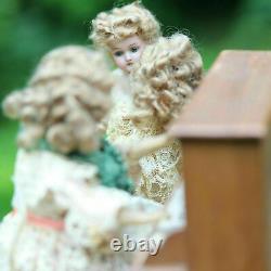 Antique Dolls Adorable Bisque Automation Doll Musical Box1900s Poupée ancien