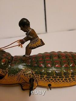 Antique J. Chein Tin Lithograph Wind Up Alligator with Indian Girl! Great Color