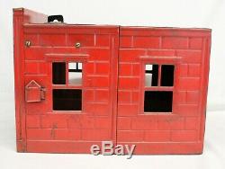 Antique Kingsbury FIRE STATION No. 8 Pressed Steel FIREHOUSE Wind-up COMPLETE