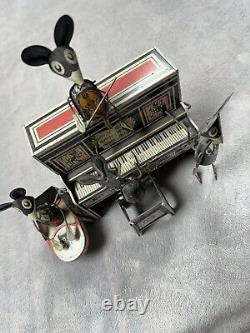 Antique Louis Marx Merrymaker Mouse Band Tin Toy. Circa 1930s with Original Box