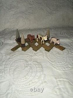 Antique Rare Wooden Miniature German Erzgebirge Scissor Toy