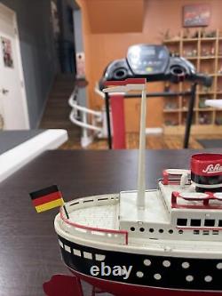 Antique Schuco Queen 1 Wind Up! Very Rare