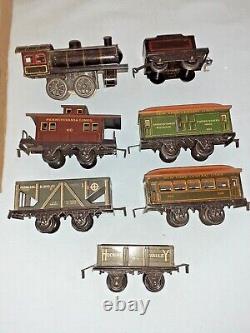 Antique Tin Plate Wind Up Train Set Bing with Bing Box Working Loco