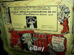 Antique, Unique Art Mfg. Co. Li'l Abner Dogpatch Band tin working wind-up toy