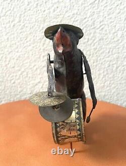 Antique/Vintage 1890's Tin Windup Toy Musical Bear WORKING