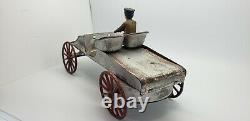 Antique Wilkins Kingsbury Tin Key Wind Toy Automobile Auto