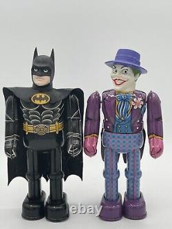 Batman and Joker Mechanical Wind-Up Tin Toy 1989 Billiken Shokai Japan