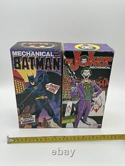 Batman and Joker Mechanical Wind-Up Tin Toy 1989 Billiken Shokai Japan