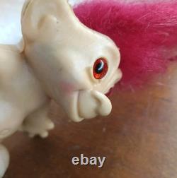 COUNTERFEIT VINTAGE TROLL DOLL. VERY BADLY MADE. 3 IN. Early 1960's. C