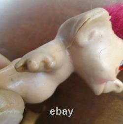 COUNTERFEIT VINTAGE TROLL DOLL. VERY BADLY MADE. 3 IN. Early 1960's. C