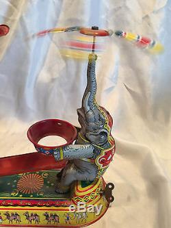 Collectible Vintage US Zone-Germany Tin Wind Up Performing Elephant Toy Litho