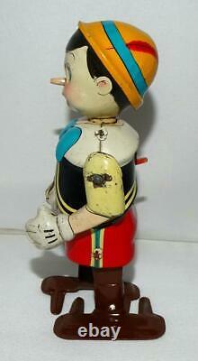 DISNEY 1950's WALKING PINOCCHIO TIN WIND-UP TOY BY LINEMAR-WORKS GREAT