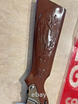 Daisy Pop Gun Original Cork Packaging engraved barrel cowboy panther rare Rogers