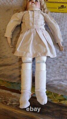 Dep 10 154 Kestner Bisque Head Antique 22 Doll Leather Body Blue Eyes