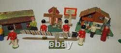 Erzgebirge Germany Putz Miniature Toy Carved & Cardboard Village Houses People