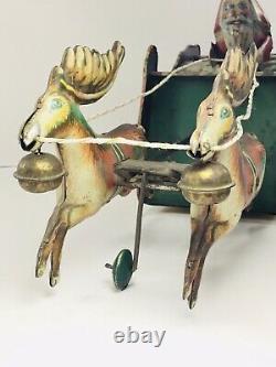 Ferdinand Strauss RARE Santee Claus Sleigh Mechanical Tin Toy Wind Up very Nice