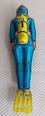 Great Vintage J. Chein Tin Wind-Up Toy Mechanical Skin Diver Frog Man