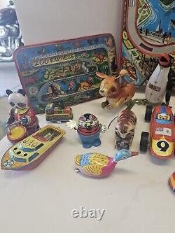 Huge Lot Of Vintage Tin Toys With 2 Keys
