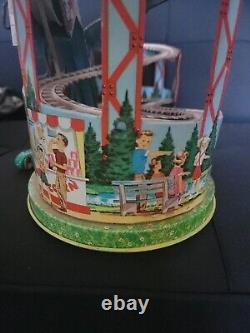J. CHEIN Roller Coaster Wind Up Tin Toy With 1 Car Vintage Collectible Japan