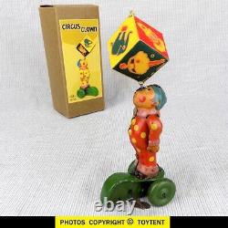 Juggling Circus Clown tin wind-up toy Kuramochi CK Japan. SEE MOVIE