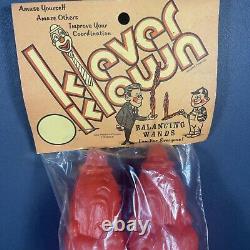 Klever klown Balancing Wands LEMAR KENLY VINTAGE TOYS