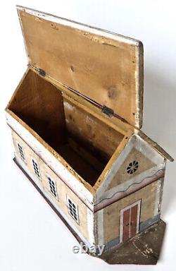Late 19th Century Flat Bottom Toy Noah's Ark with 34 Figures. German Circa 1880
