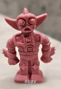 Lot Of 44 1980s Diener SPACE RAIDERS Rubber Erasers 4 Complete Sets Robo Alian