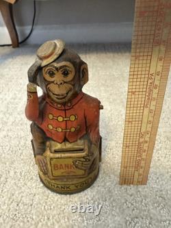 Lot of 8 Litho Tin Vintage Toys