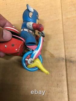 Louis Marx Captain America Thor Marvel Tin Wind Up Tricycle