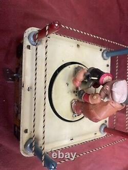 Louis Marx POPEYE THE CHAMP tin Wind Up Boxing Ring. Working