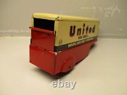 MARX TIN LITHO PRESSED STEEL WINDUP UNITED VAN LINE MOVING TRUCK 1940s TOY WORKS