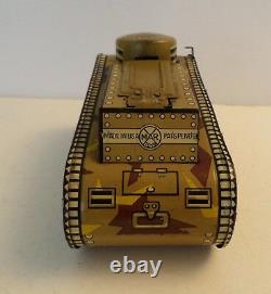 MARX TIN LITHO WINDUP DOUGHBOY TANK 1940s TOY With KEY WORKS GREAT