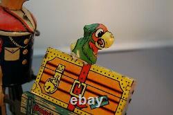 MARX / Tin-Litho Popeye Baggage Express Wind Up With Parrot On Top