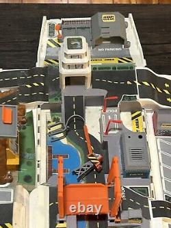 MICRO MACHINES SERVICE CENTER MARINA SUPER VAN CITY VINTAGE TOYS LOT BUNDLE 90s