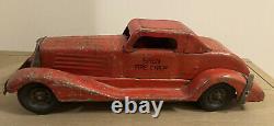 Marx Siren Fire Chief Wind Up Car Length 14 Inches